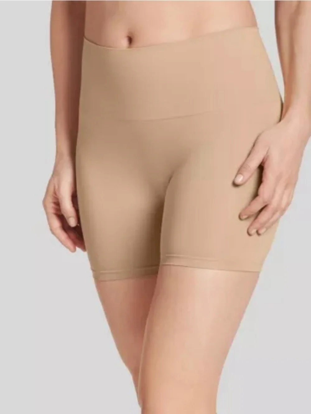 Seamfree Nude Mid-Waist Shaping BoyShorts
